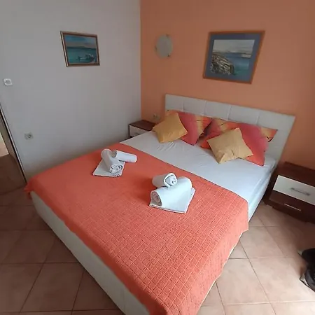 Apartment Dario *