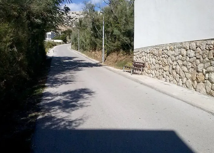 Dario Pag Town